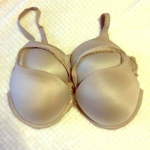 Two 38D Body by Victoria’s Secret push up bras tan